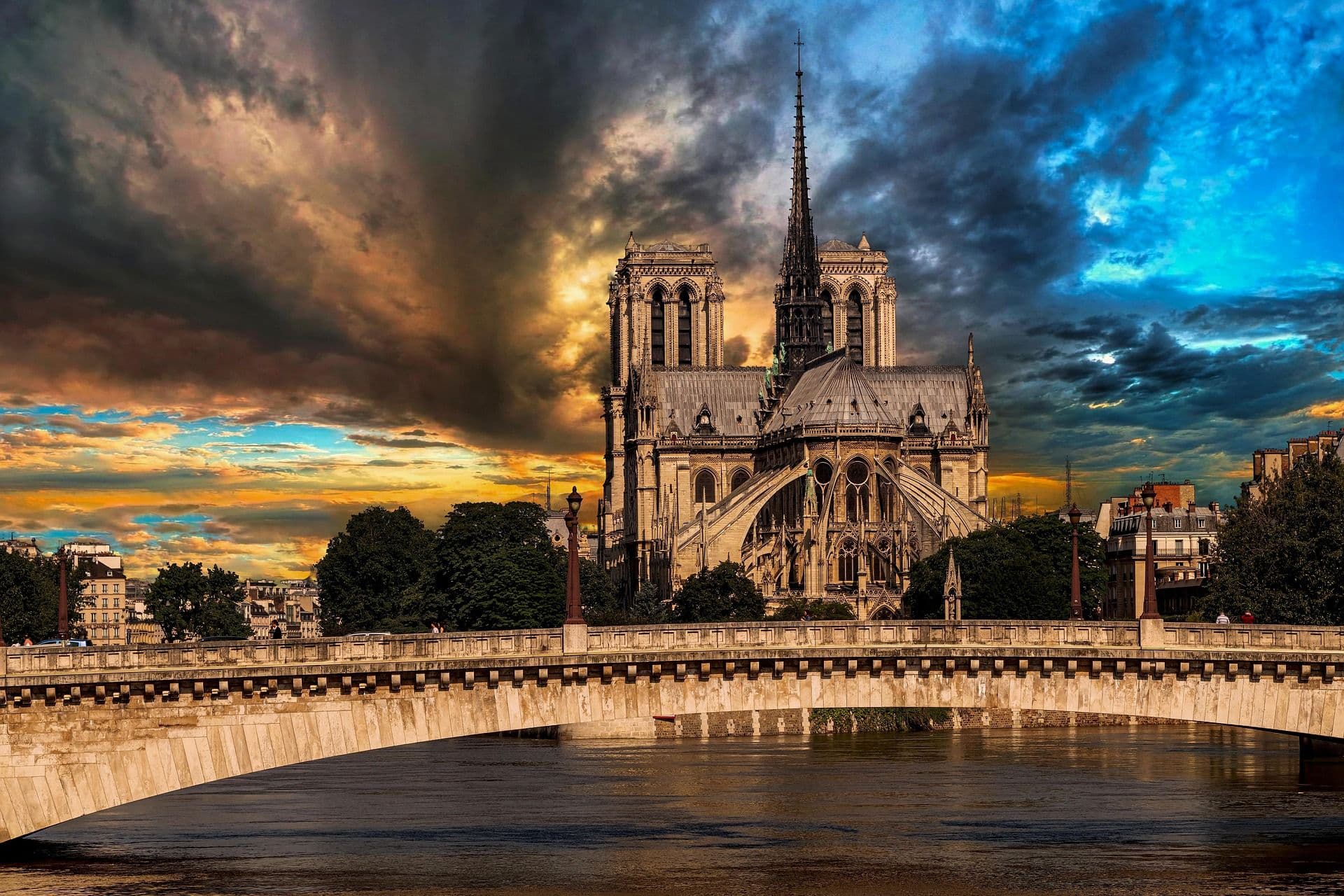 Scenic Zest Tours Paris