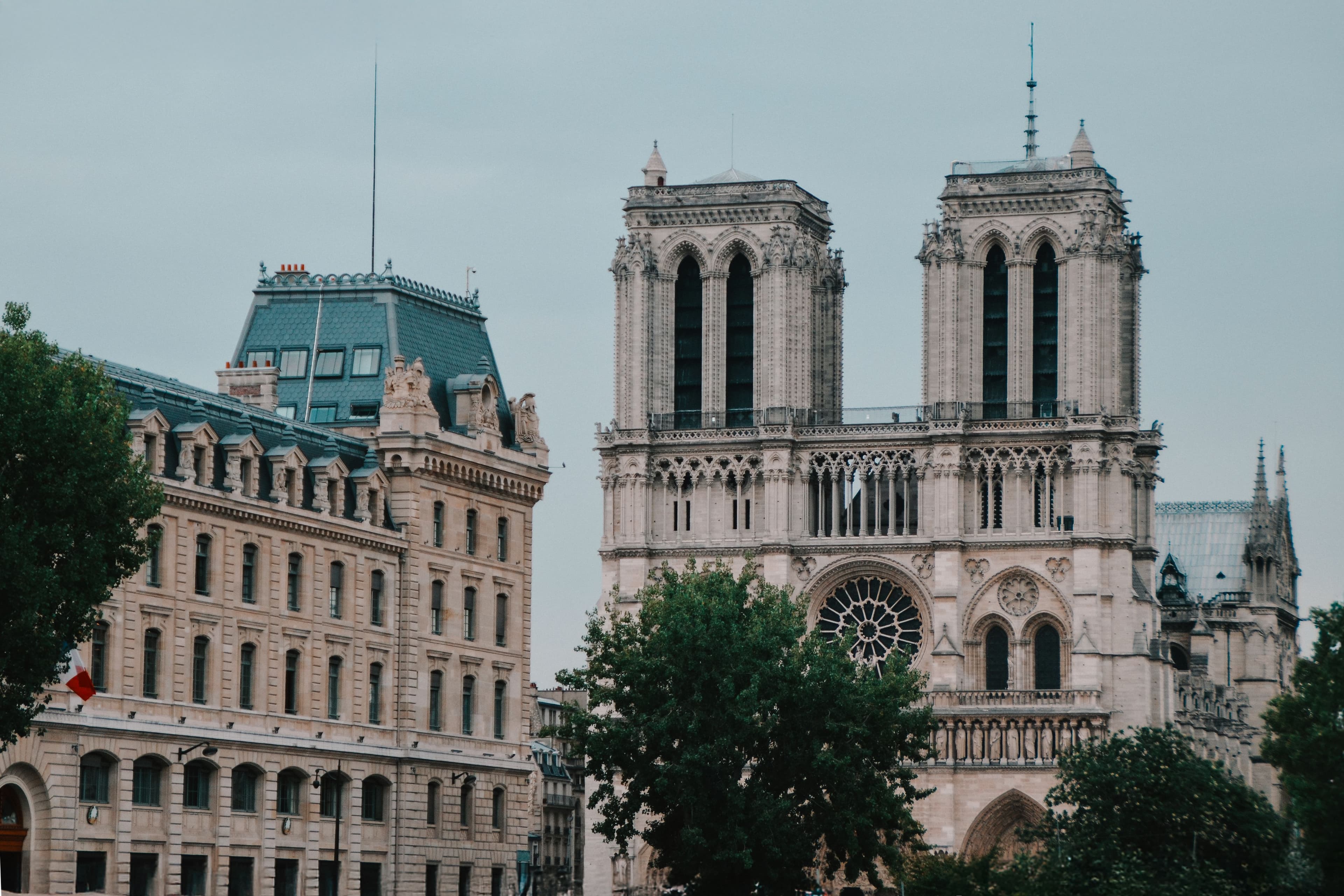Notre dame from Sainte chapelle