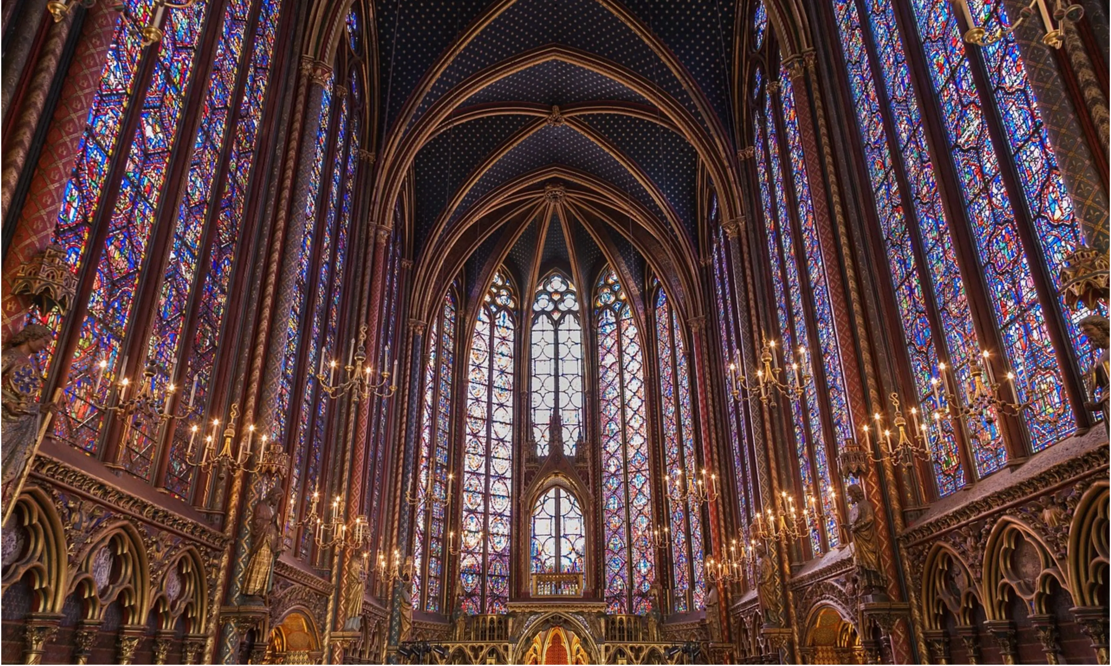The stunning stained glass windows of Sainte-Chapelle